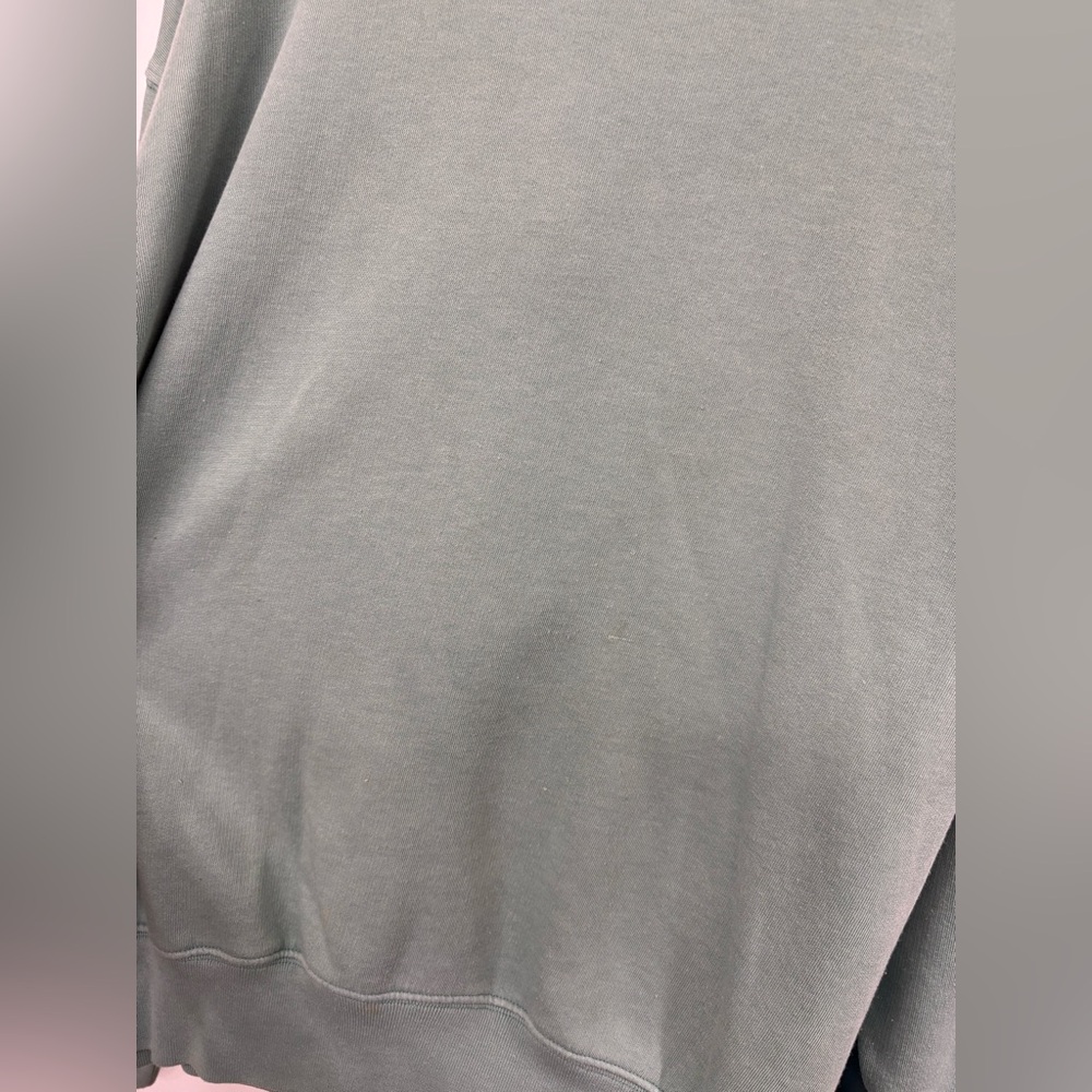 VS PINK Crewneck Dark Sage Green - Picture 2 of 6